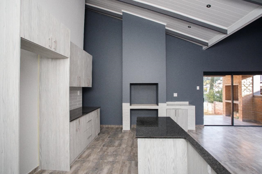 3 Bedroom Property for Sale in Island View Western Cape